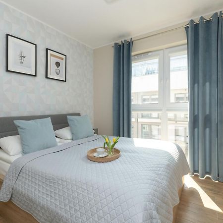 Apartamenty Sun Seasons 24 - Na Wiejskiej ウストロニエ・モルスキエ エクステリア 写真