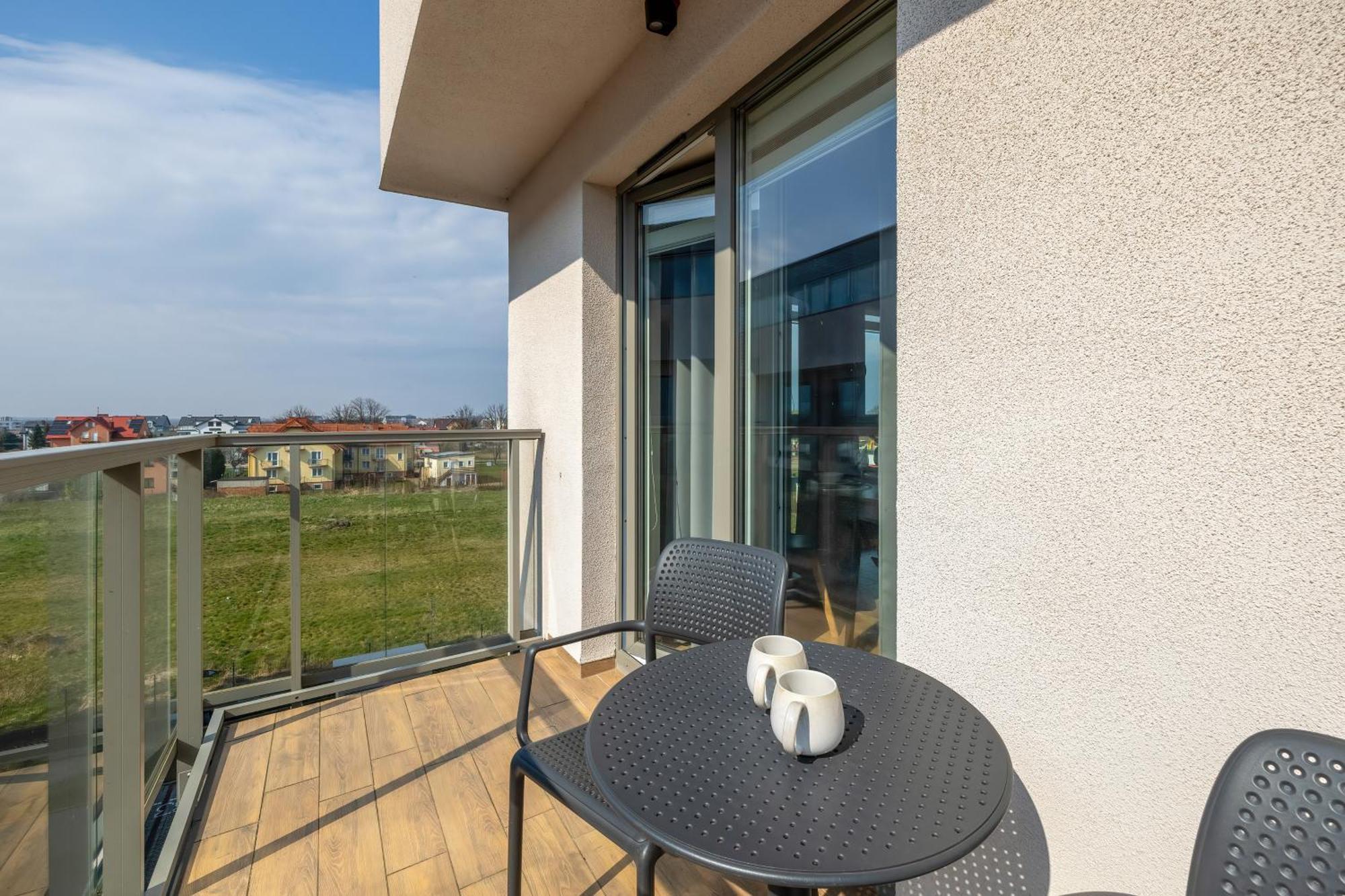 Apartamenty Sun Seasons 24 - Na Wiejskiej ウストロニエ・モルスキエ エクステリア 写真