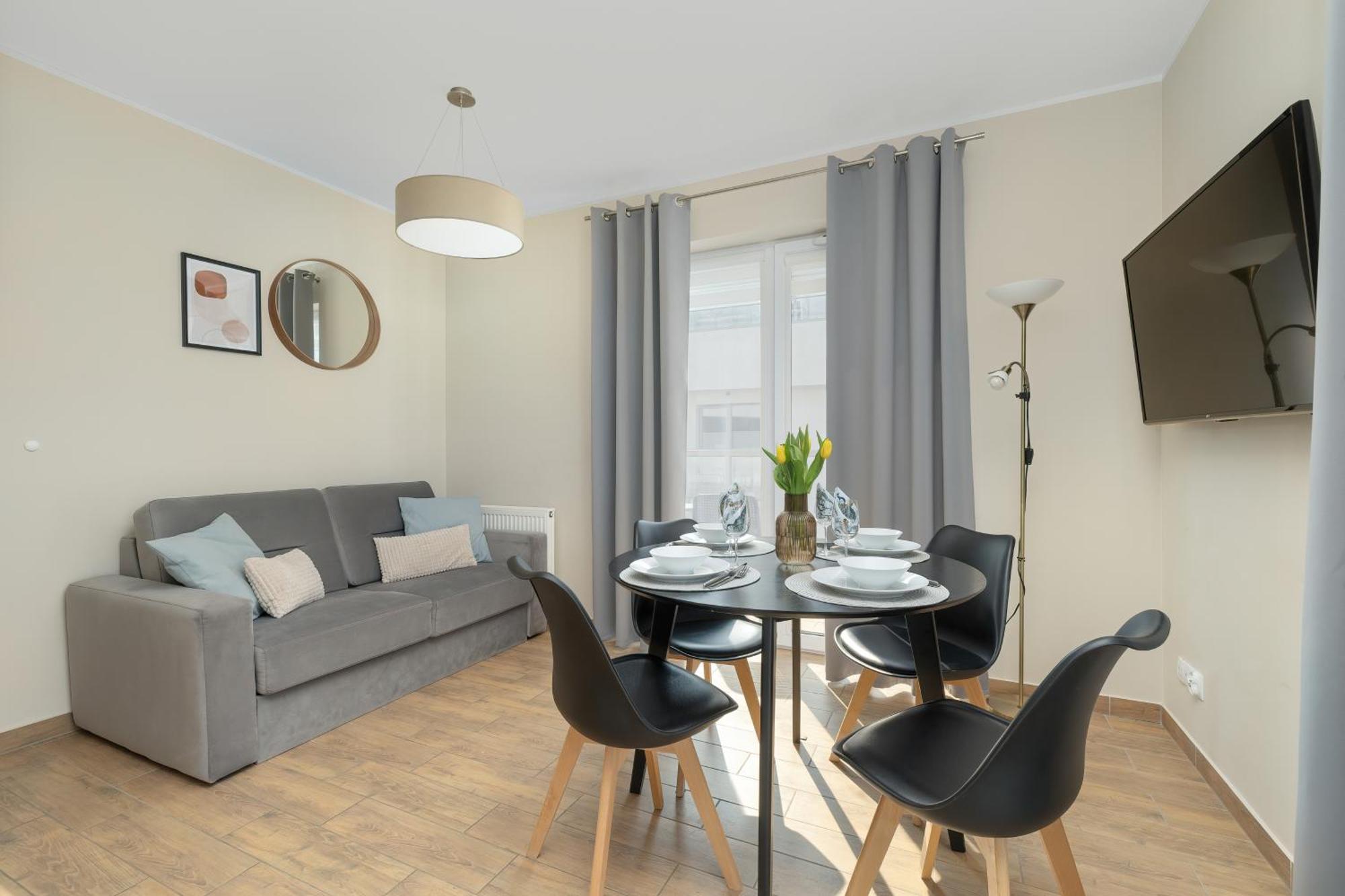 Apartamenty Sun Seasons 24 - Na Wiejskiej ウストロニエ・モルスキエ エクステリア 写真